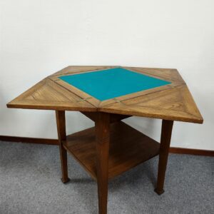 Playing table oak