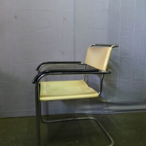 Bauhaus tubular frame chair B34 by Marcel Breuer